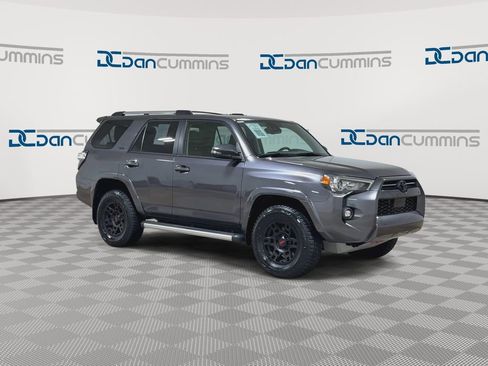 Used 2023 Toyota 4Runner SR5 Premium w/ Moonroof Package AWD/4WD image 2