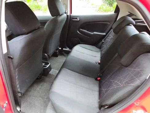 Used 2014 MAZDA MAZDA2 Sport FWD image 10