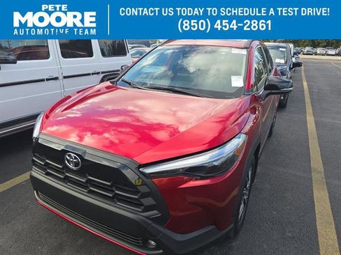 Used 2026 Toyota Corolla Cross XLE w/ Convenience Package image 1