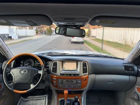 Used 2006 Lexus LX 470 4WD image 33