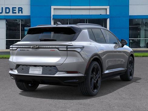 New 2026 Chevrolet Equinox EV RS image 4