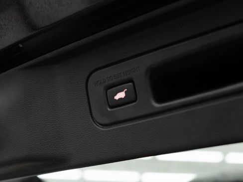 Certified 2023 Honda Pilot TrailSport image 13