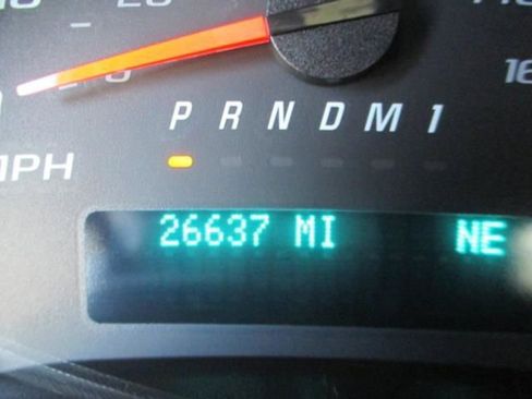 Used 2020 Chevrolet Express 3500 LT w/ LT Preferred Equipment Group image 6