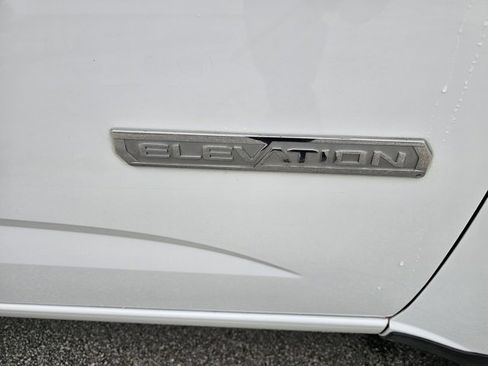 Used 2021 GMC Canyon Elevation Standard w/ Convenience Package image 10