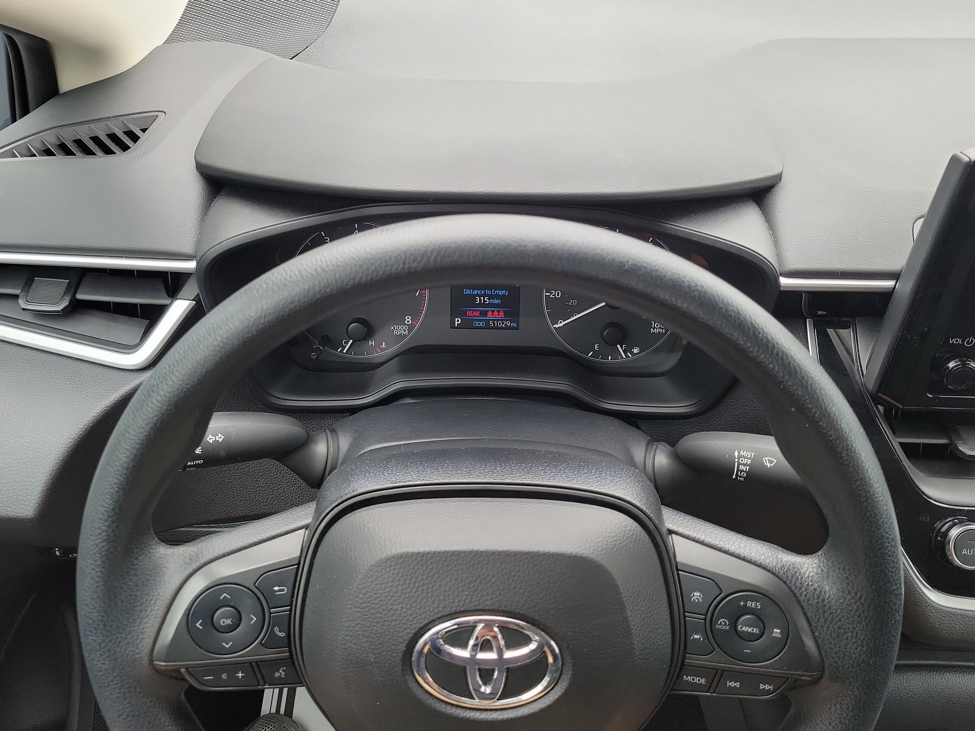 Used 2024 Toyota Corolla LE FWD image 18