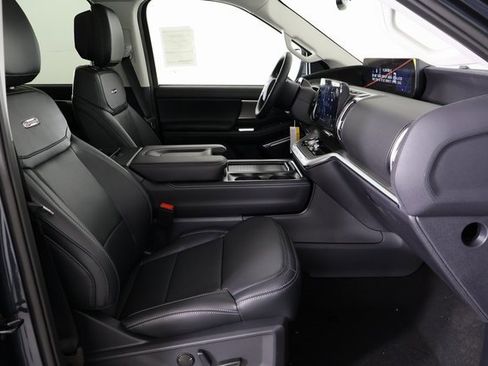 New 2026 Ford Expedition Max Platinum w/ Driver's Package image 11