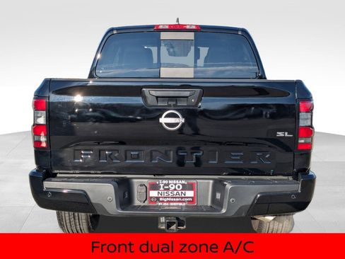 Certified 2024 Nissan Frontier SL w/ Technology Package image 8