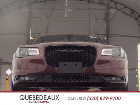 Used 2021 Chrysler 300 S image 3