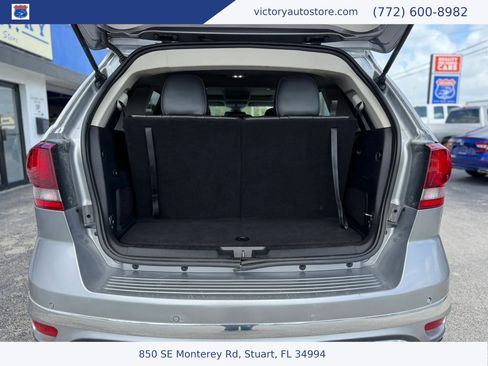 Used 2020 Dodge Journey Crossroad FWD image 11