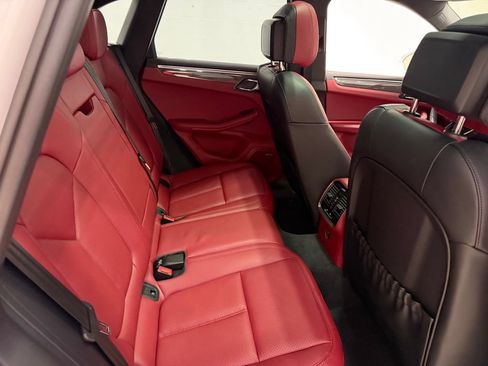 Used 2024 Porsche Macan GTS w/ Premium Plus Package AWD/4WD image 42