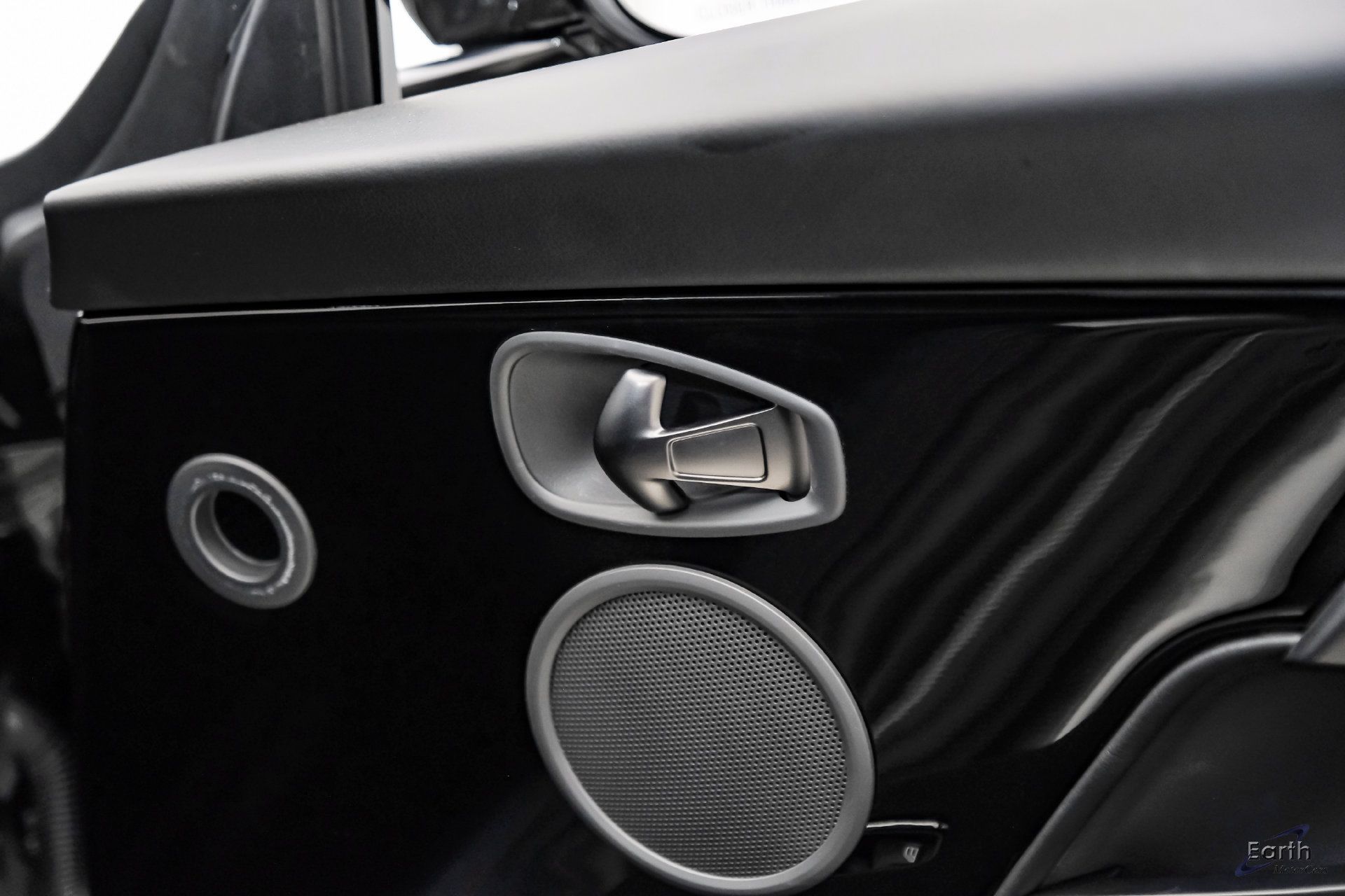 Used 2019 Aston Martin DBS Superleggera RWD image 90