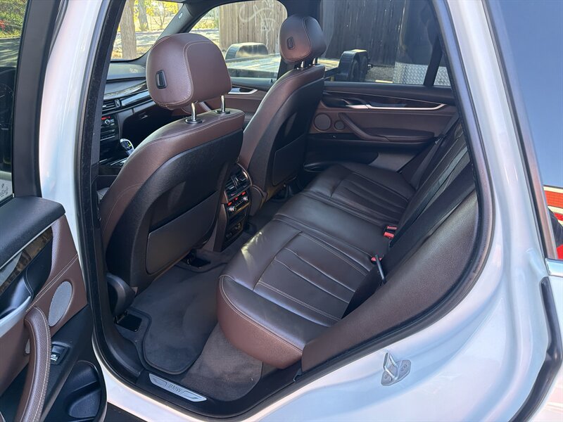 Used 2017 BMW X5 xDrive35i AWD/4WD image 19