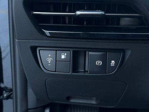 New 2025 Kia EV6 Light w/ Light LR Technology Package image 15