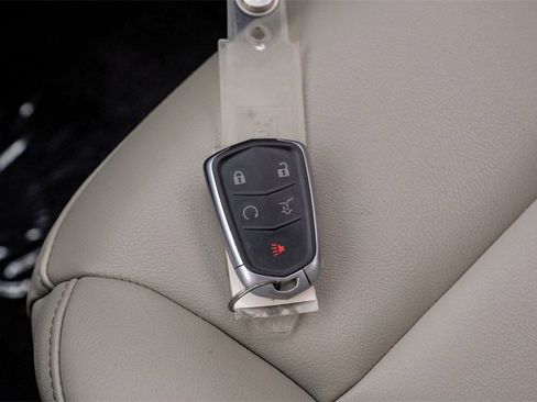 Used 2023 Cadillac XT4 Luxury image 61