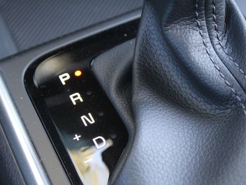 New 2026 Kia Carnival EX FWD image 41