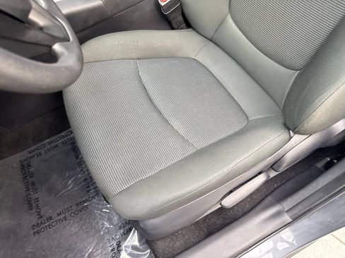 Used 2024 Toyota RAV4 LE FWD image 30