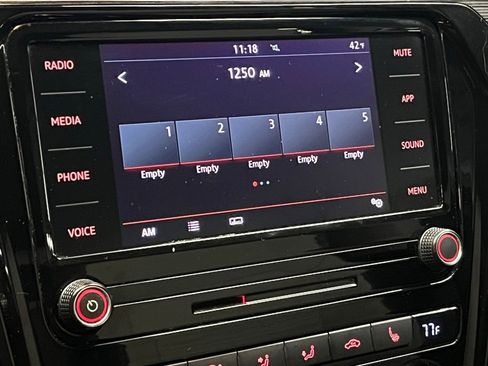 Used 2020 Volkswagen Passat 2.0T R-Line image 25