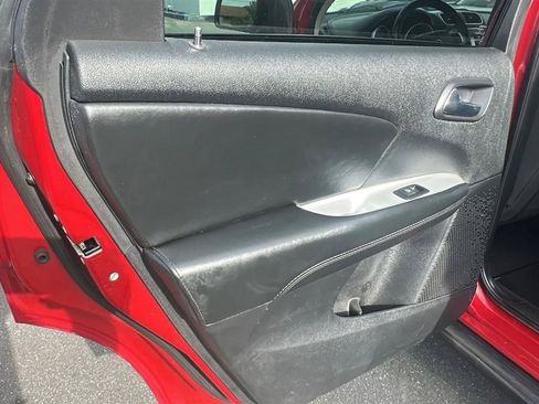 Used 2018 Dodge Journey SE FWD image 23
