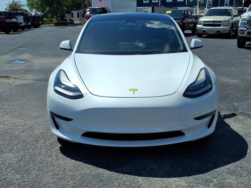 Used 2021 Tesla Model 3 Long Range AWD/4WD image 7
