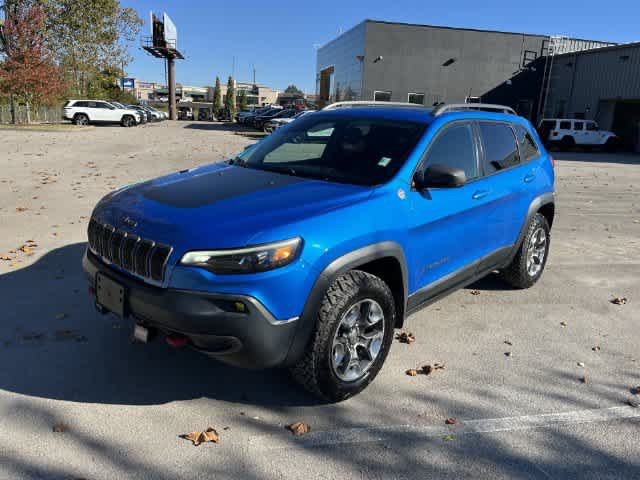Used 2019 Jeep Cherokee Trailhawk w/ Comfort/Convenience Group AWD/4WD image 4