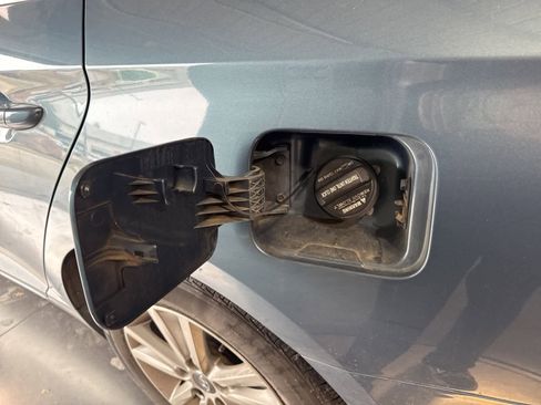 Used 2017 Hyundai Sonata SE w/ Cargo Package image 12