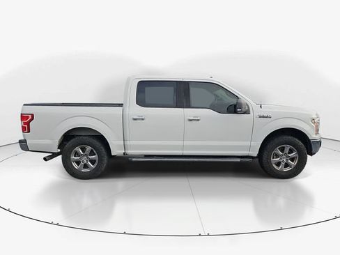 Used 2018 Ford F150 XLT w/ Equipment Group 302A Luxury RWD image 2