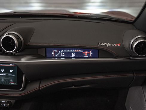 Used 2023 Ferrari Portofino M image 35