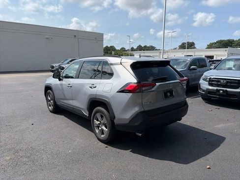 Used 2025 Toyota RAV4 XLE FWD image 7