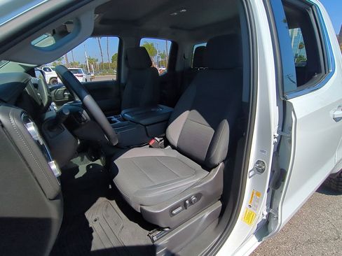 Used 2022 GMC Sierra 1500 SLE w/ Driver Alert Package I image 18