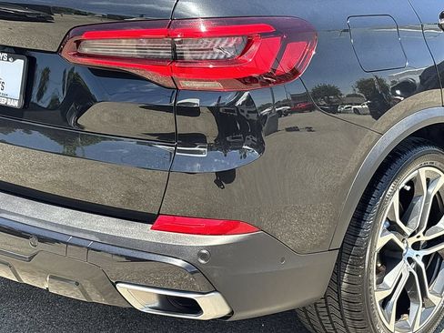 Used 2023 BMW X5 xDrive40i w/ Premium Package AWD/4WD image 5