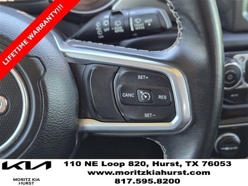 Used 2019 Jeep Wrangler Unlimited Sahara image 30