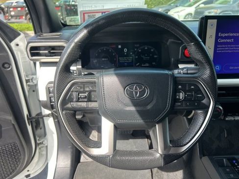 Used 2024 Toyota Tacoma TRD Off-Road AWD/4WD image 21