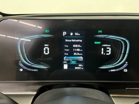 Used 2024 Kia Sportage EX image 20