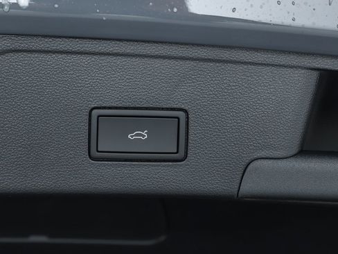 New 2026 Volkswagen Atlas Cross Sport SEL Premium R-Line image 69