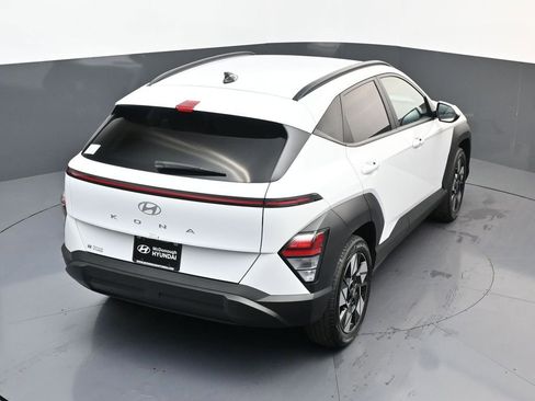 Certified 2025 Hyundai Kona SEL FWD image 16
