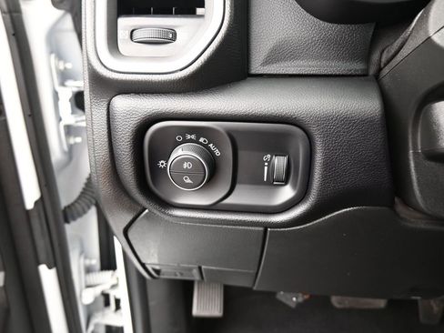 Used 2024 RAM 2500 Big Horn image 34