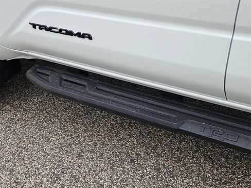 New 2025 Toyota Tacoma TRD Sport image 9