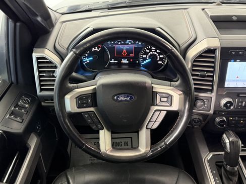 Used 2018 Ford F150 Platinum w/ Equipment Group 701A Luxury image 12