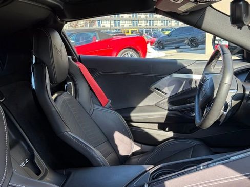 Used 2022 Chevrolet Corvette Stingray Preferred Cpe w/ Z51 Performance Package image 41