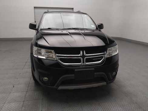 Used 2017 Dodge Journey SXT FWD image 14