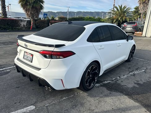 Used 2025 Toyota Corolla FX w/ Convenience Package image 3