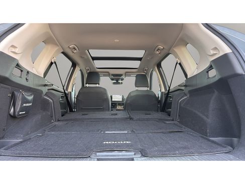 Certified 2023 Nissan Rogue Platinum w/ Platinum Premium Package AWD/4WD image 13