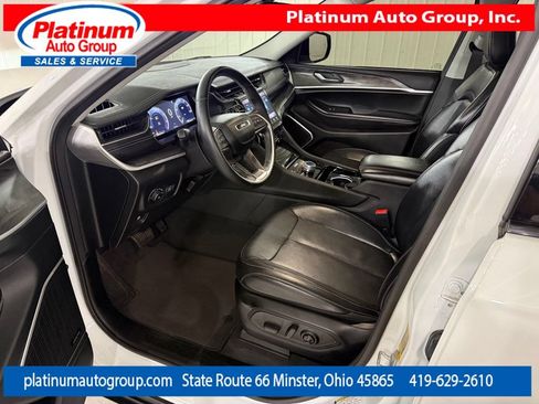Used 2021 Jeep Grand Cherokee L Limited AWD/4WD image 10