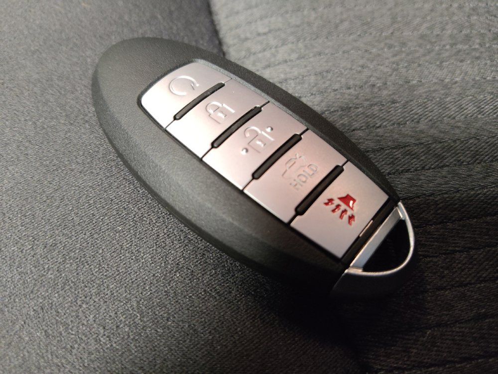 Used 2025 Nissan Altima 2.5 SV FWD image 32
