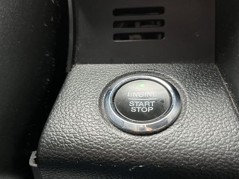 Used 2017 Ford F150 Lariat w/ Equipment Group 502A Luxury image 35