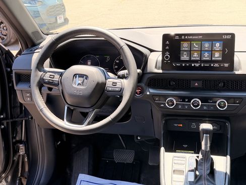 Used 2025 Honda CR-V Sport-L image 19
