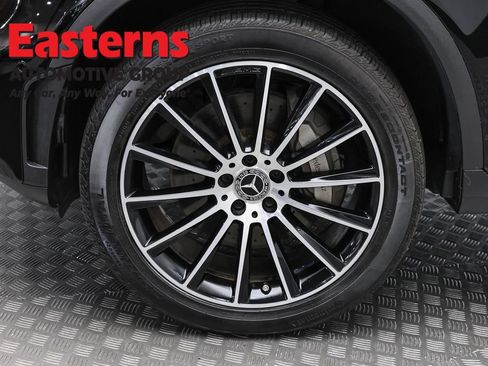 Used 2023 Mercedes-Benz GLC 300 4MATIC Coupe image 33