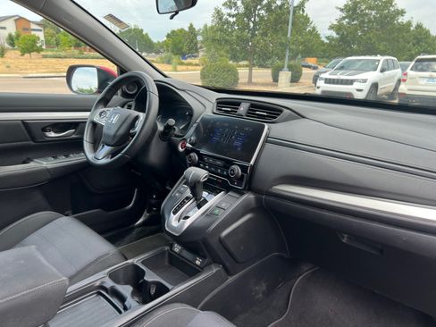 Used 2021 Honda CR-V Special Edition image 15