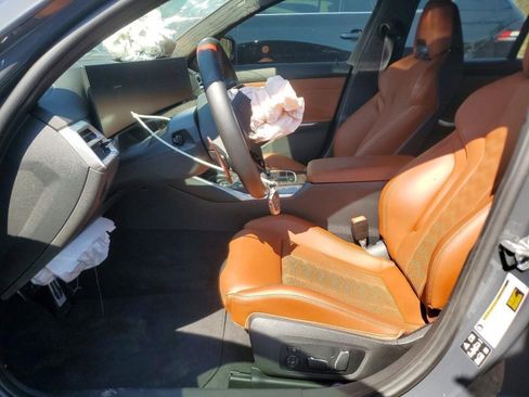 Used 2025 BMW M3 Competition w/ Executive Package image 6