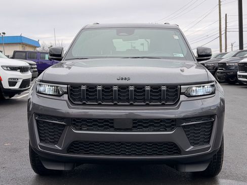 New 2026 Jeep Grand Cherokee Altitude AWD/4WD image 5